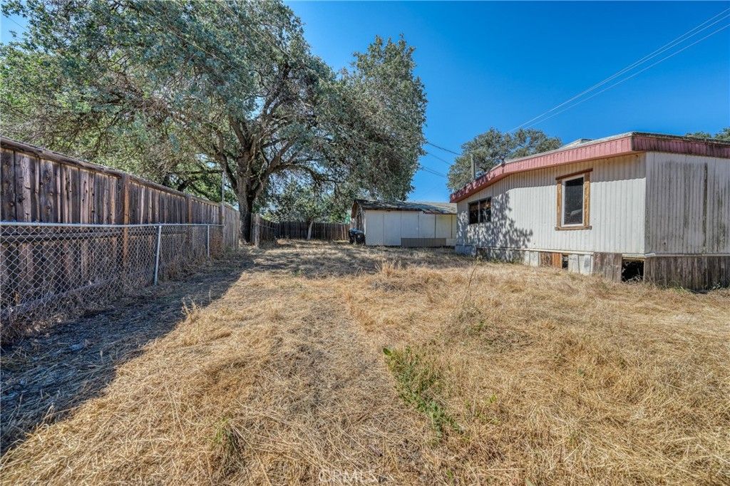 Image 43 of property listing at 5542 Old Highway 53, Clearlake, CA 95422