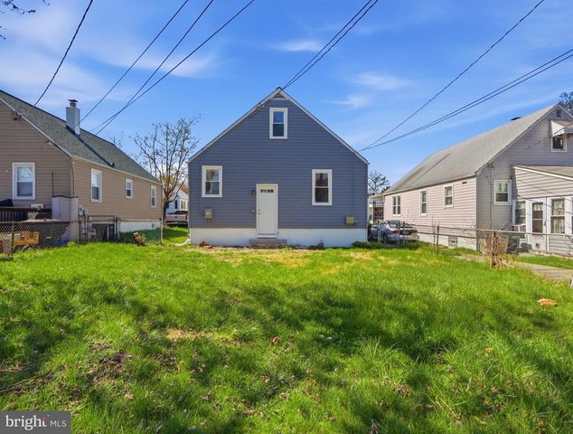 2502 LINWOOD RD, Parkville, MD 21234