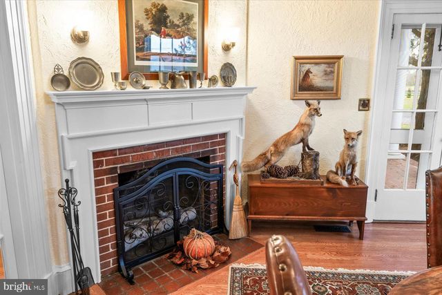 23494 VILLAGE RD, Unionville, VA 22567