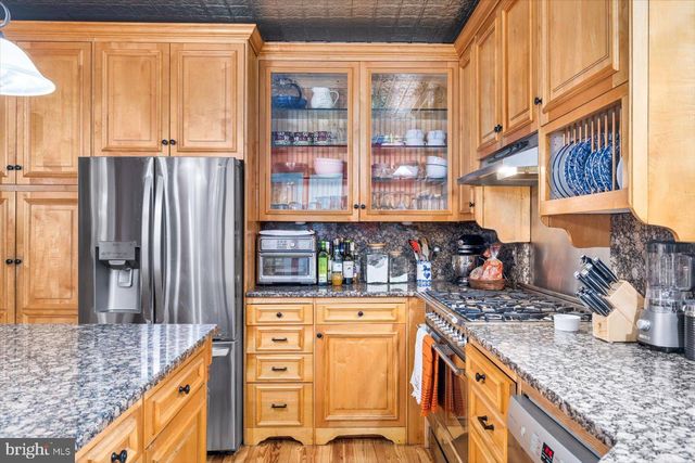 23494 VILLAGE RD, Unionville, VA 22567