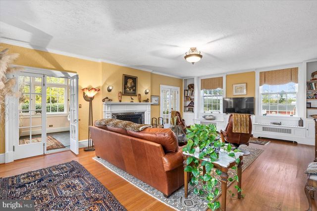 23494 VILLAGE RD, Unionville, VA 22567