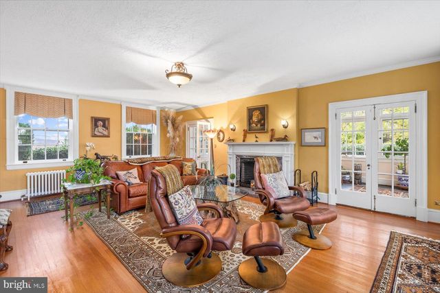 23494 VILLAGE RD, Unionville, VA 22567