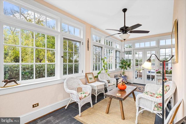 23494 VILLAGE RD, Unionville, VA 22567