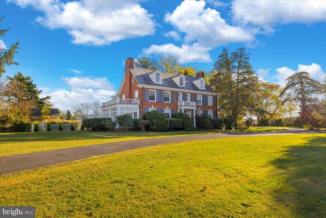 23494 VILLAGE RD, Unionville, VA 22567