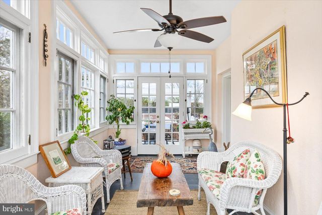 23494 VILLAGE RD, Unionville, VA 22567