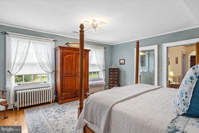 23494 VILLAGE RD, Unionville, VA 22567