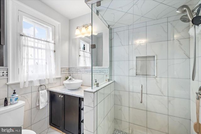 23494 VILLAGE RD, Unionville, VA 22567