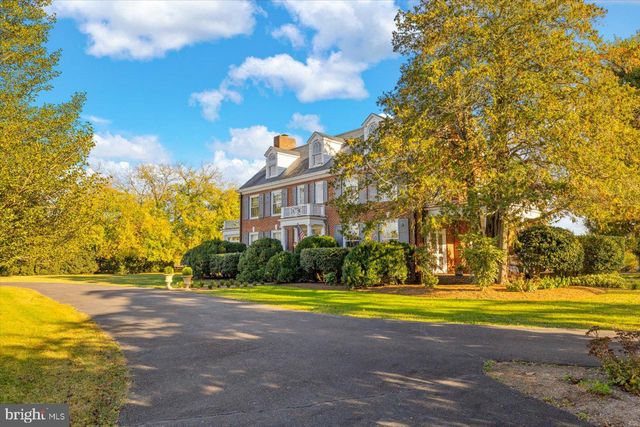 23494 VILLAGE RD, Unionville, VA 22567