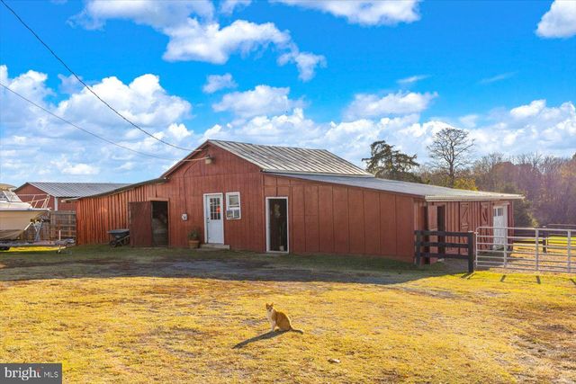 23494 VILLAGE RD, Unionville, VA 22567