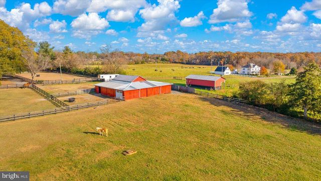 23494 VILLAGE RD, Unionville, VA 22567