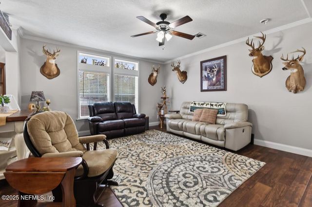 11783 WATER BLUFF Drive E, Jacksonville, FL 32218