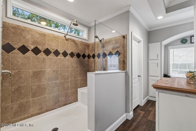 11783 WATER BLUFF Drive E, Jacksonville, FL 32218