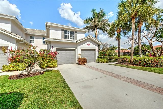 8385 Whisper Trace Lane 104, Naples, FL 34114