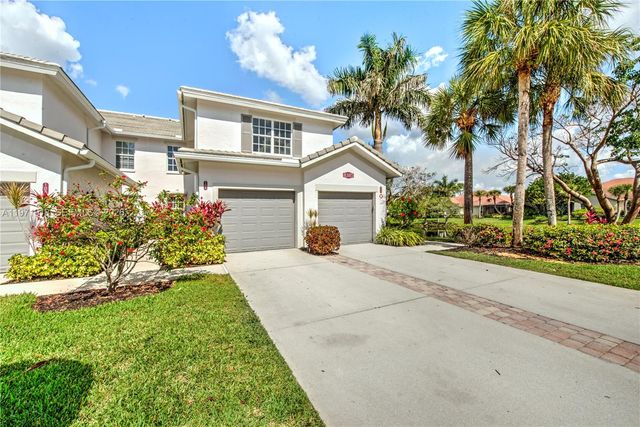 8385 Whisper Trace Lane 104, Naples, FL 34114