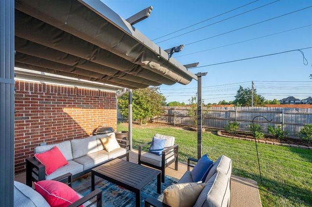 2720 Mountain Oaks Drive, Norman, OK 73071