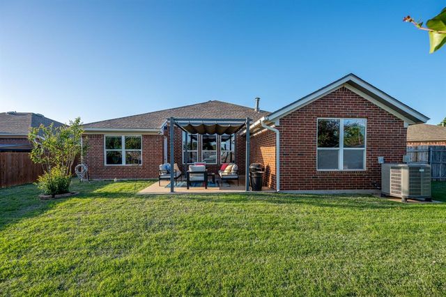 2720 Mountain Oaks Drive, Norman, OK 73071
