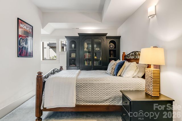 14 Sulphur Springs Road, Asheville, NC 28806