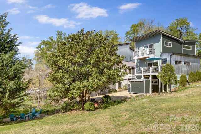 14 Sulphur Springs Road, Asheville, NC 28806