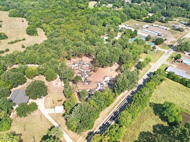 2550 Farm Market 21, Pittsburg, TX 75686