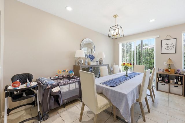 4962 Grinnell Street, Lake Worth, FL 33463