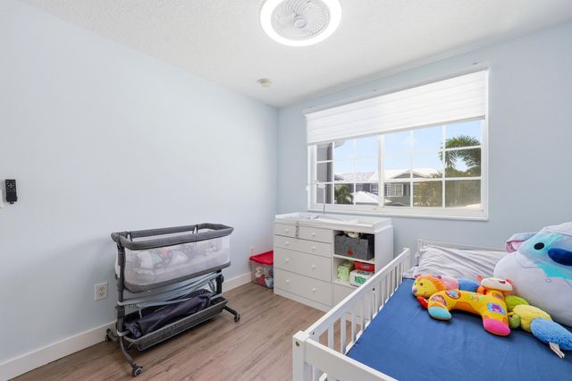 4962 Grinnell Street, Lake Worth, FL 33463