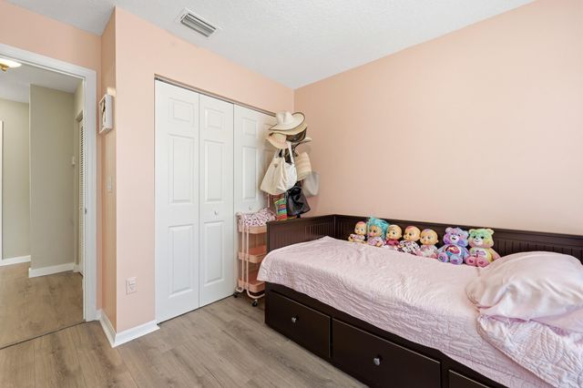 4962 Grinnell Street, Lake Worth, FL 33463