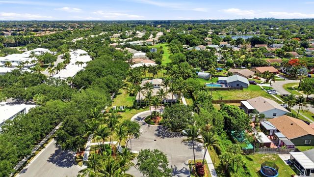 4962 Grinnell Street, Lake Worth, FL 33463