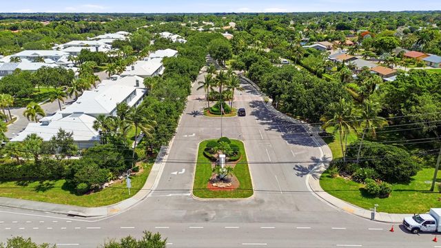 4962 Grinnell Street, Lake Worth, FL 33463