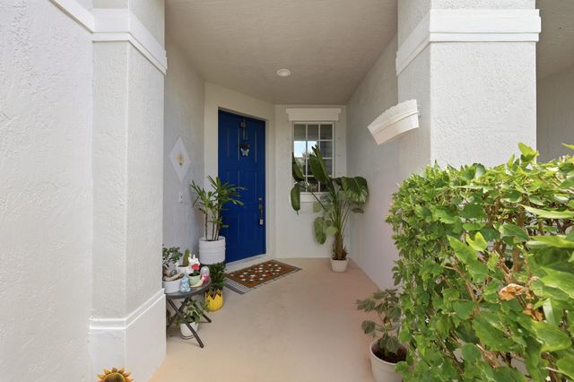 4962 Grinnell Street, Lake Worth, FL 33463