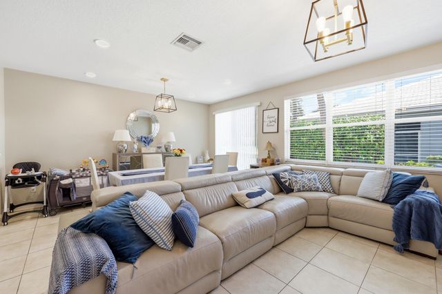 4962 Grinnell Street, Lake Worth, FL 33463