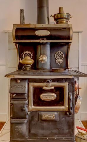 134 Boulder St, Nevada City, CA 95959