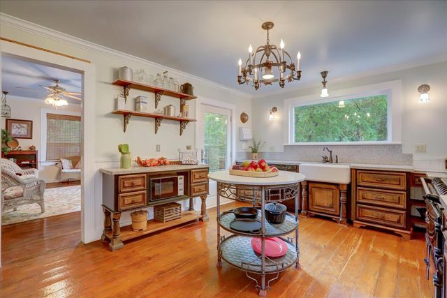 134 Boulder St, Nevada City, CA 95959