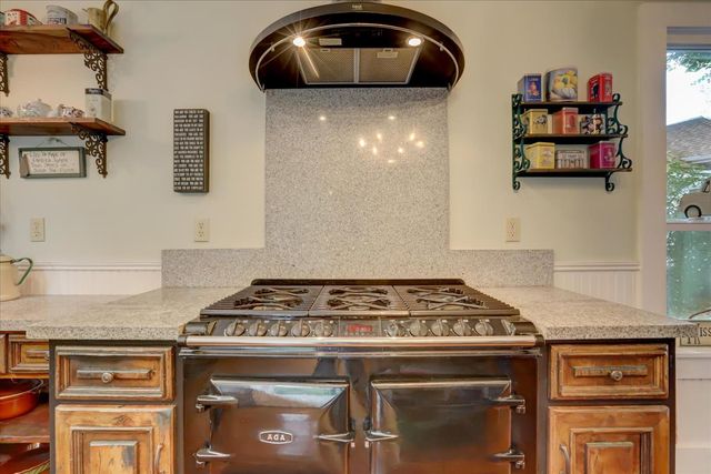 134 Boulder St, Nevada City, CA 95959