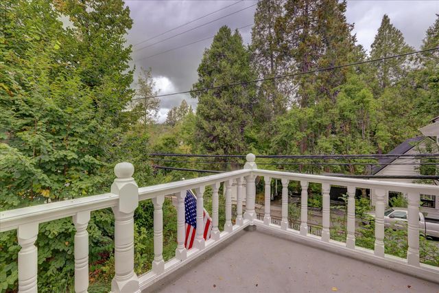 134 Boulder St, Nevada City, CA 95959