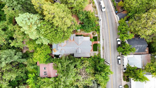 134 Boulder St, Nevada City, CA 95959