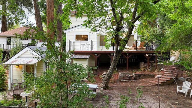 134 Boulder St, Nevada City, CA 95959