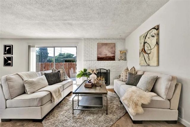 2517 Deodar Street, Santa Ana, CA 92705