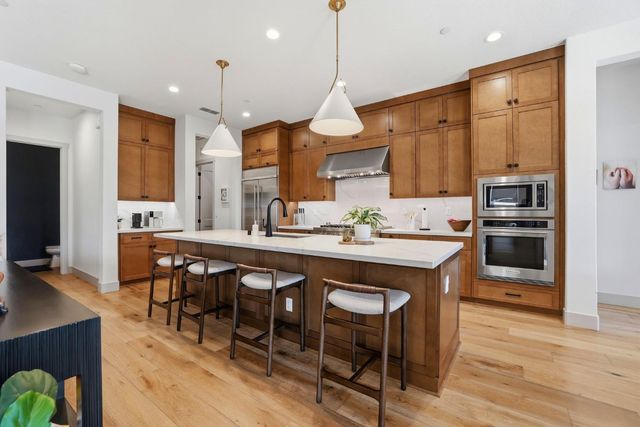 3541 Deer Park Dr, Folsom, CA 95630
