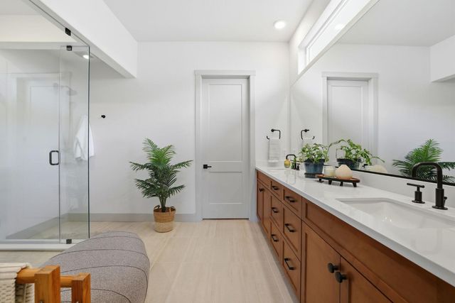 3541 Deer Park Dr, Folsom, CA 95630