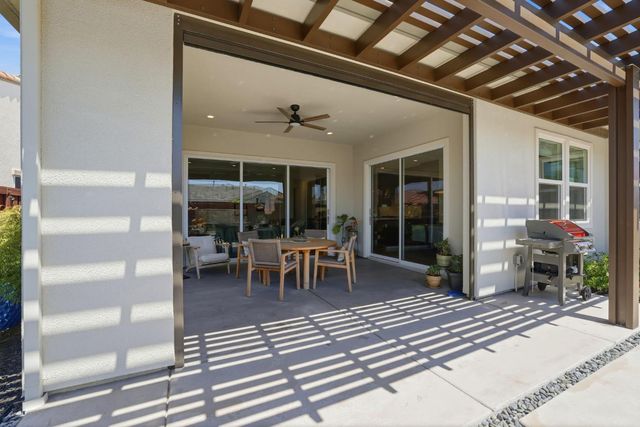 3541 Deer Park Dr, Folsom, CA 95630