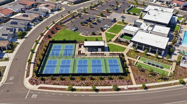 3541 Deer Park Dr, Folsom, CA 95630