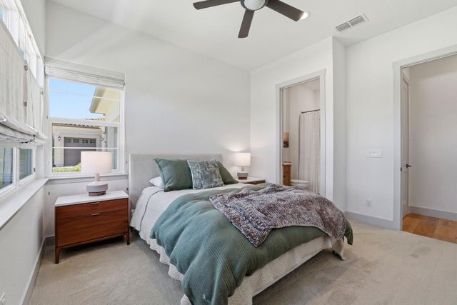 3541 Deer Park Dr, Folsom, CA 95630