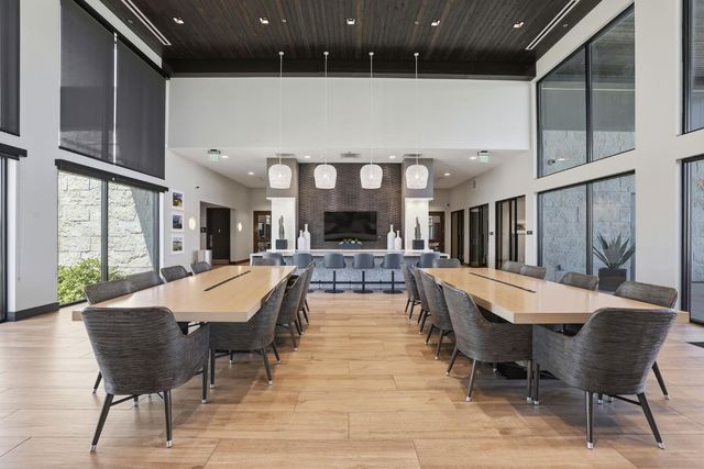 3541 Deer Park Dr, Folsom, CA 95630