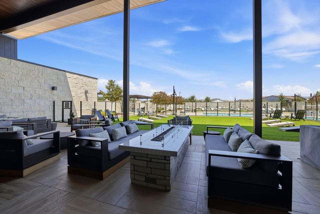 3541 Deer Park Dr, Folsom, CA 95630