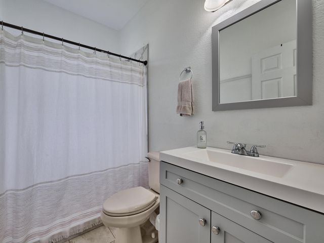 101 S SANTA CATALINA Circle 101, North Lauderdale, FL 33068