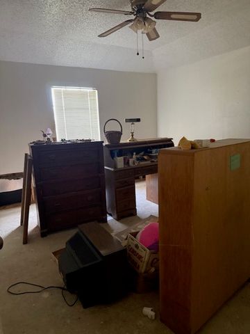 1116 Cresthaven Drive, Lancaster, TX 75134