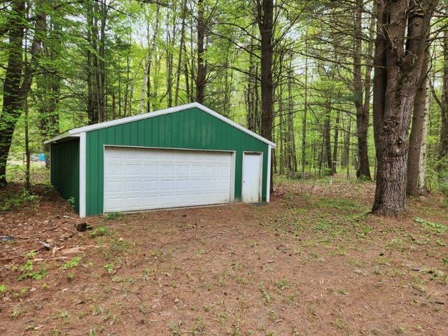 5910 Flock Road, Beaverton, MI 48612