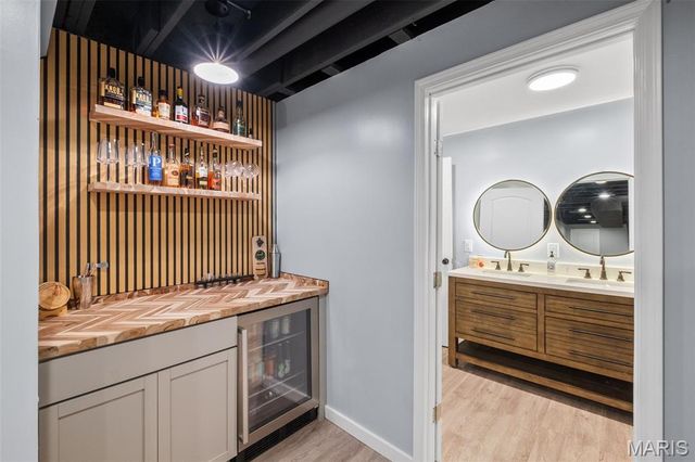 3652 Lemay Woods Drive, Oakville, MO 63129