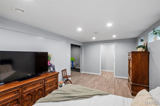 3652 Lemay Woods Drive, Oakville, MO 63129