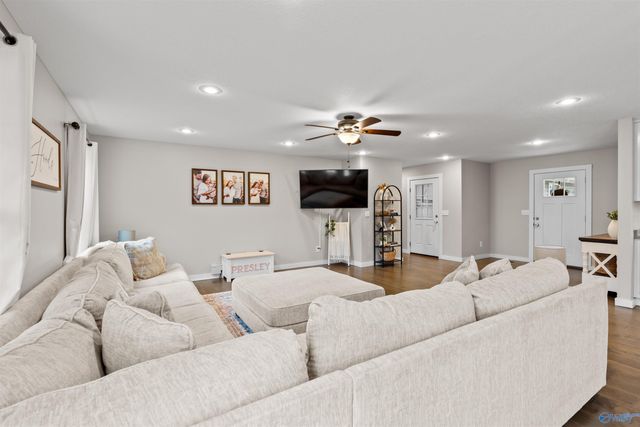 160 Graben Drive, Fyffe, AL 35971